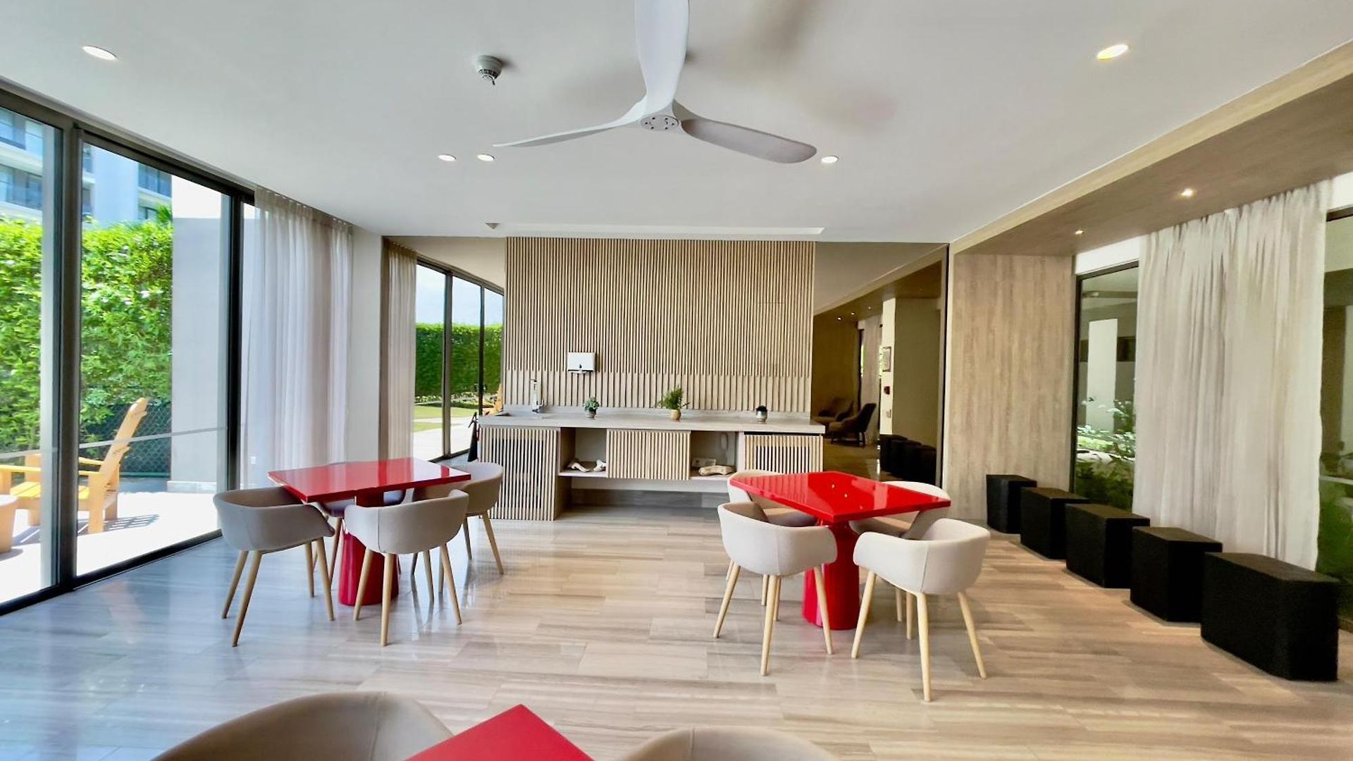 Apartamento Manzanillo Edificio Morro Zoe Piso 4 *