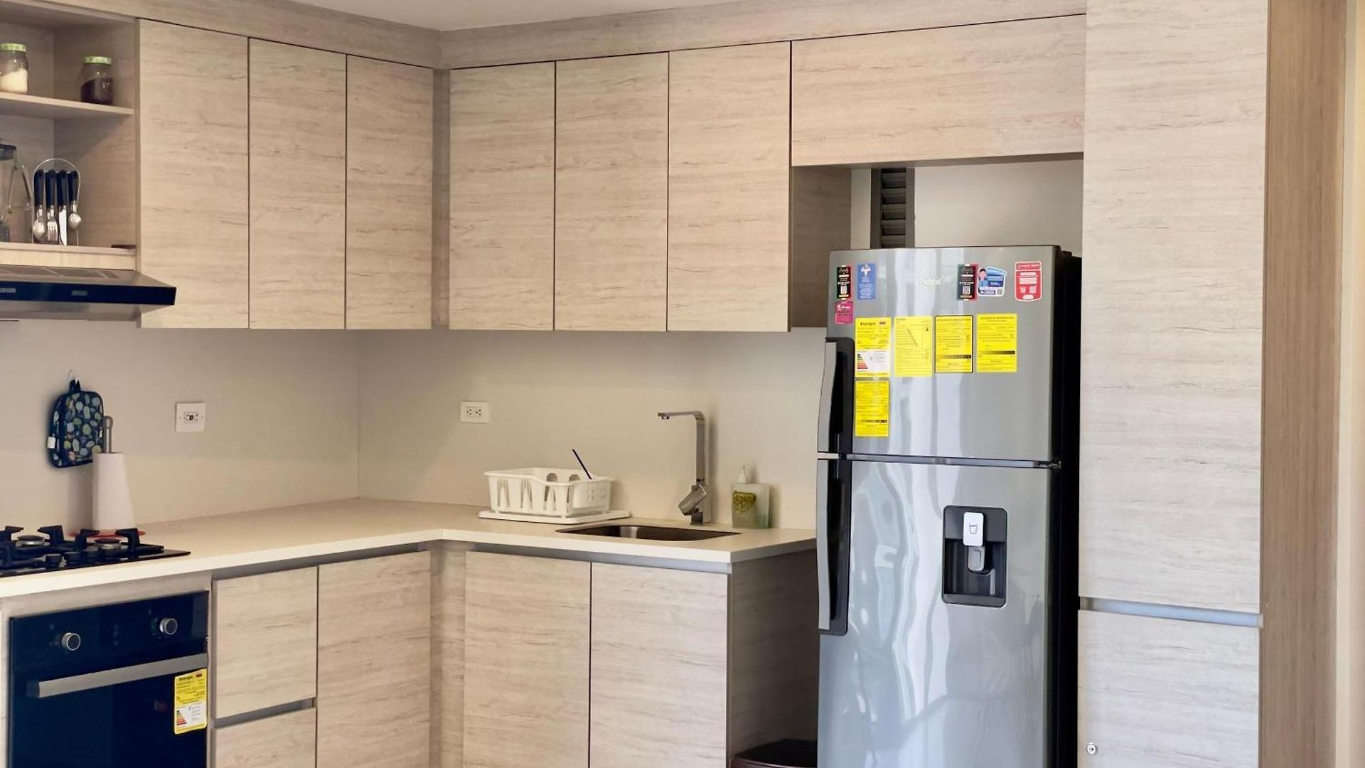 Apartamento Manzanillo Edificio Morro Zoe Piso 4 *