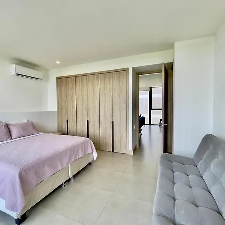 Manzanillo Edificio Morro Zoe Piso 4 *